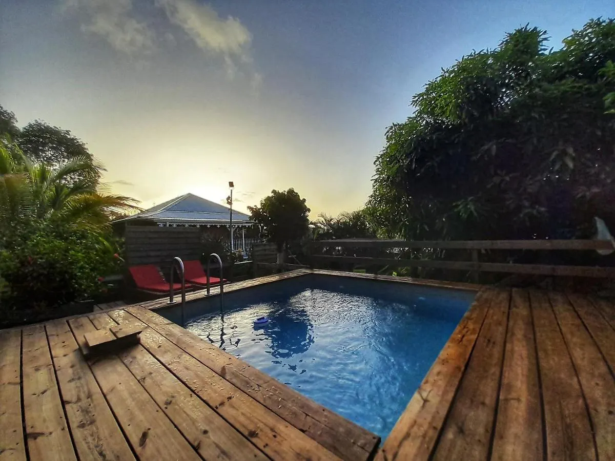 Studio Bwa Banbou Dans Villa Fleurs Des Iles Le Vauclin
